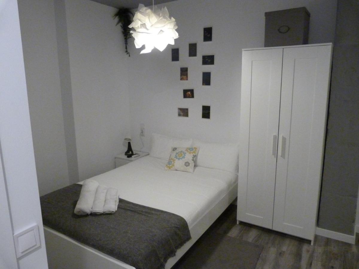 Intimo Y Acogedor "Algunos" Con Banera Hidromasaje Apartment Valencia Luaran gambar