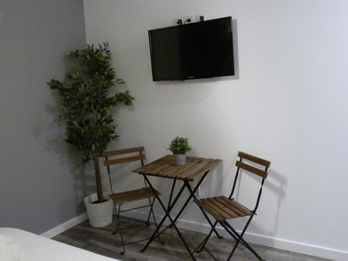 Intimo Y Acogedor "Algunos" Con Banera Hidromasaje Apartment Valencia Luaran gambar