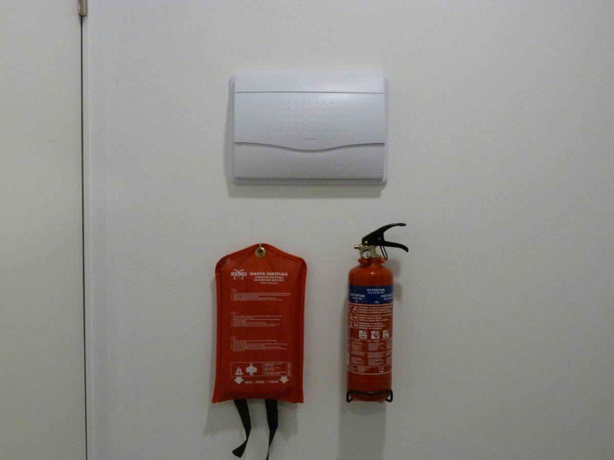 Intimo Y Acogedor "Algunos" Con Banera Hidromasaje Apartment Valencia Luaran gambar