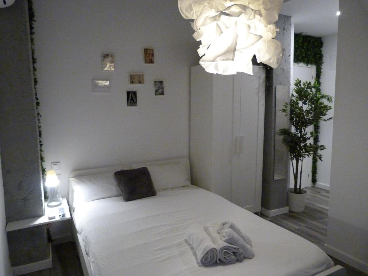 Intimo Y Acogedor "Algunos" Con Banera Hidromasaje Apartment Valencia Luaran gambar