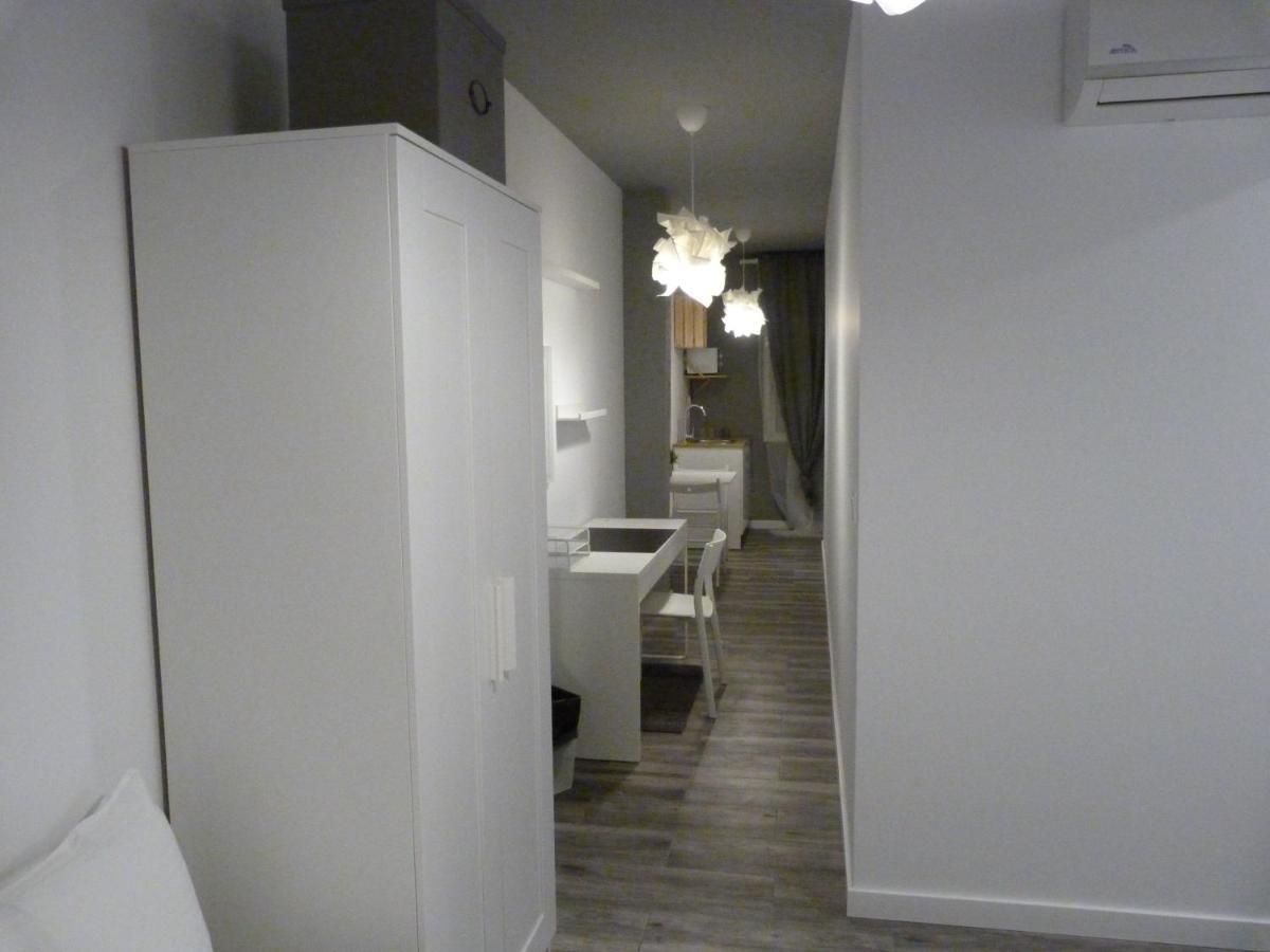 Intimo Y Acogedor "Algunos" Con Banera Hidromasaje Apartment Valencia Luaran gambar