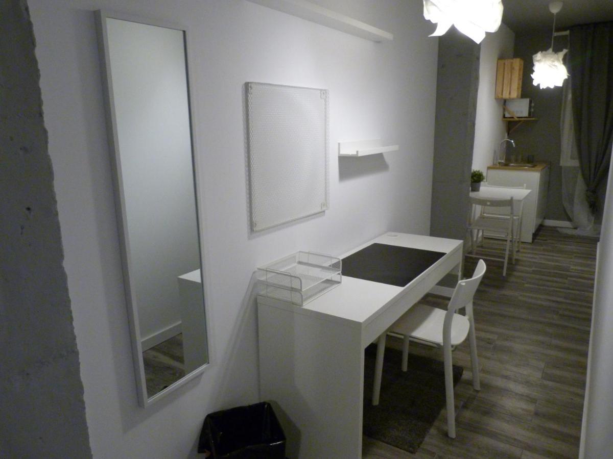 Intimo Y Acogedor "Algunos" Con Banera Hidromasaje Apartment Valencia Luaran gambar
