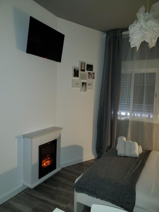 Intimo Y Acogedor "Algunos" Con Banera Hidromasaje Apartment Valencia Luaran gambar